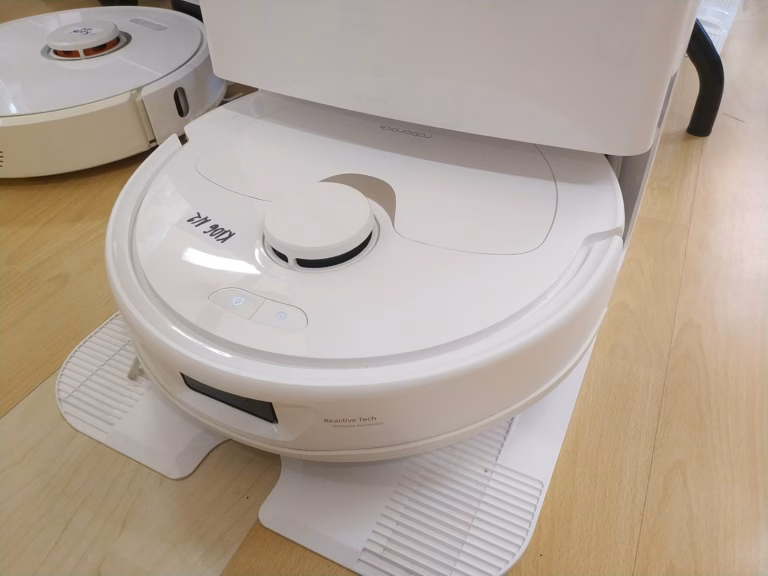 Roborock QRevo nie włącza się i nie ładuje? Przyczyny usterki i skuteczne rozwiązania